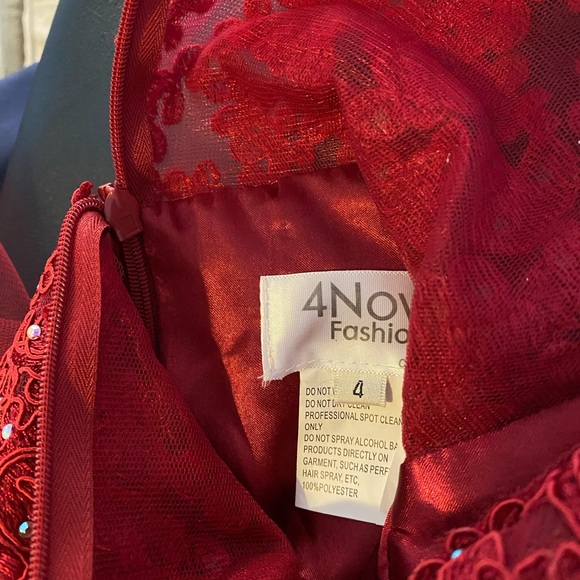 Graduation/Prom Dress size 4 - Picture 5 of 5